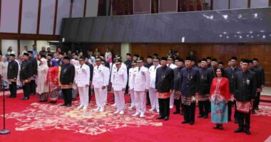 Pimpinan DPRD-Sekda DKI Jakarta Kongkalikong Loloskan Puluhan Kader PDIP jadi Pejabat Eselon II